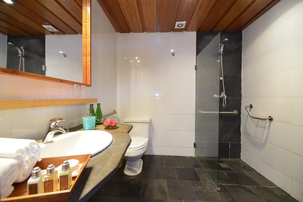 Double Room,666435315:JPEG
